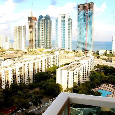 Best Holiday Suites Sunny Isles Beach Buitenkant foto