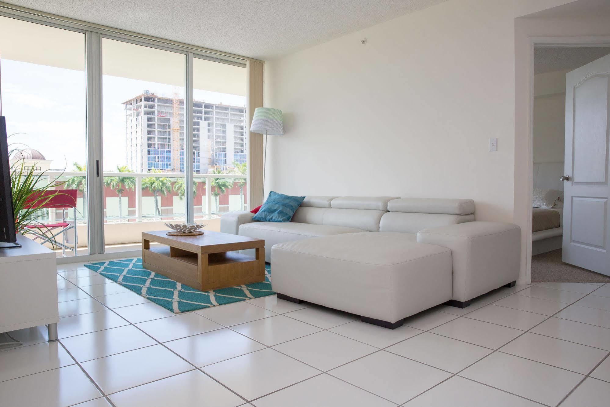 Best Holiday Suites Sunny Isles Beach Buitenkant foto